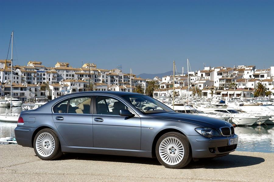  BMW 7-Series 2006 года  (фото 13 из 53)